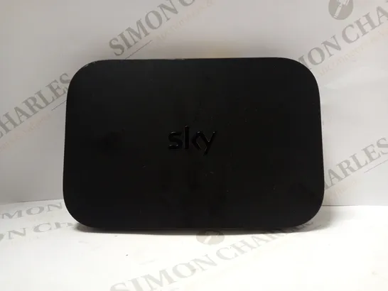 SKY EM150 Q MINI BOX