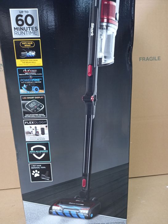 SHARK CORDLESS VACUUM IZ300UKT