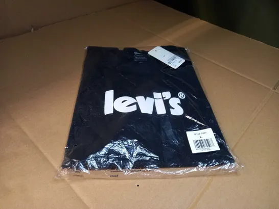 PACKAGED LEVIS BLACK LOGO T-SHIRT - LARGE