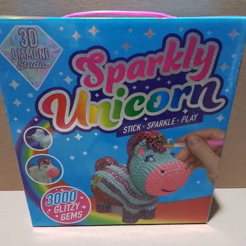 LOT OF 5 BRAND NEW SPARKLY UNICORN CRAFT SETS