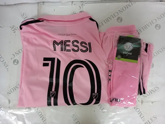 INTER MIAMI MESSI FOOTBALL KIT KIDS SIZE M 