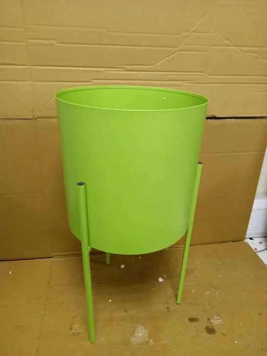 MY GARDEN STORIES METAL PLANTER WITH STAND