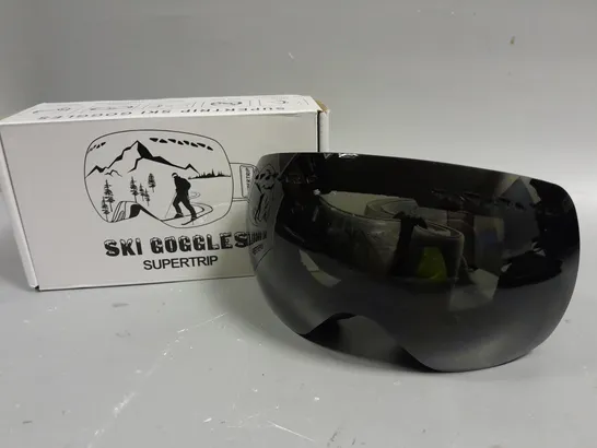 BOXED SUPERTRIP SKI GOGGLES - BLACK 