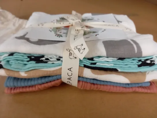 TINY ALPACA BABY CLOTHES SET