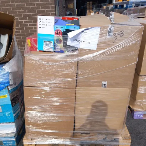 PALLET OF ASSORTED ELECTRICALS TO INCLUDE; CANON PIXMA TS3350,  INTEMPO KARAOKE PARTY SPEAKER, POLAROID SOUND BAR, WIRELESS HEADPHONES AND BLACK WEB GAMING SPEAKERS