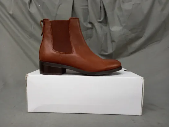 BOXED PAIR OF ALDO MEAVEN LEATHER ANKLE BOOTS IN BROWN UK SIZE 3