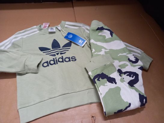 ADIDAS YOUTH GREEN CAMO TRACKSUIT - 5/6 YRS