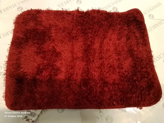 BRAND NEW PACO HOME 40X55CM RED BATH MAT