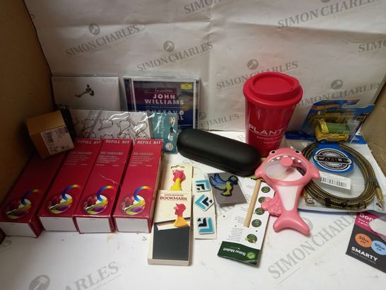BOX OF APPROX 20 ASSORTED HOUSEHOLD ITEMS TO INCLUDE PRINTER INK, TRAVEL MUG, ASSORTED CDS