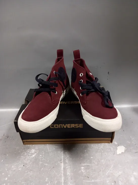 BOXED PAIR OF CONVERSE MAROON TRAINERS - 5