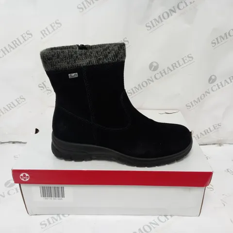 BOXED RIEKER ANTISTRESS BLACK WATER RESISTANT ANKLE BOOT - SIZE 6 1/2
