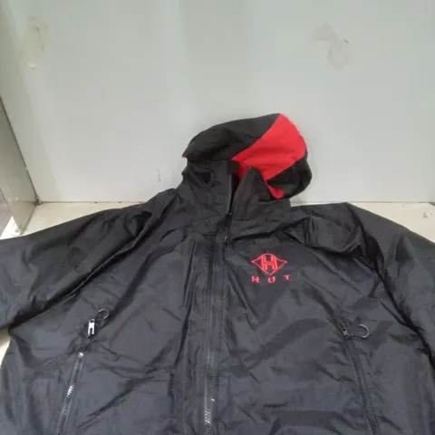 PACKAGED HUT MENS WATERPROOF JACKET - BLACK (UNSPECIFIED SIZE) 