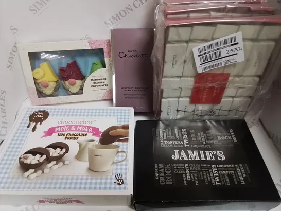 LOT OF 8 ASSORTED FOOD ITEMS TO INCLUDE HOTEL CHOCOLAT CRACKERS AND LIQUORICE SET