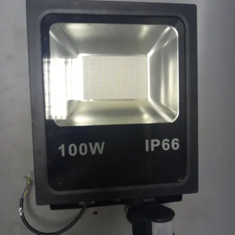 UNBRANDED 100W IP66 FLOOD LIGHT