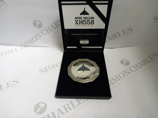 RAF COIN MEDAL MEMORABILIA - VULCAN XH558 LIMITED EDITION BOX SET - ISSUE 1215