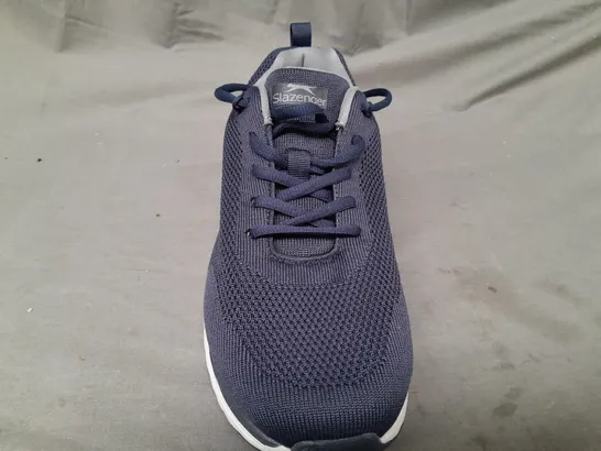 PAIR OF SLAZENGER SHOES IN NAVY UK SIZE 9