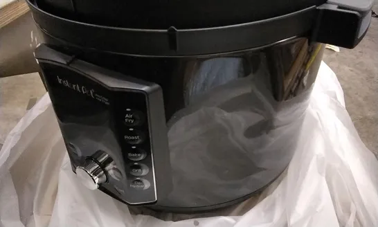 BOXED INSTANT POT PRO CRISP + AIR FRYER 