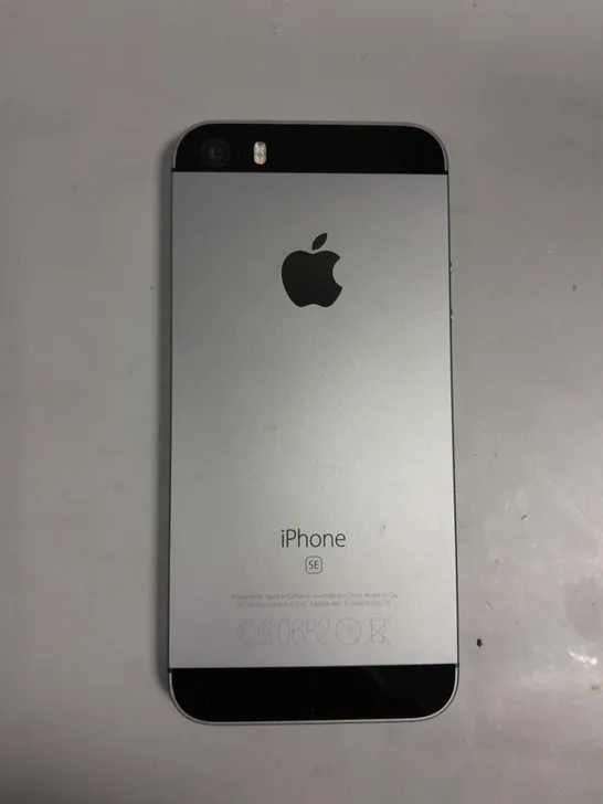 APPLE IPHONE 5 SE SMARTPHONE 