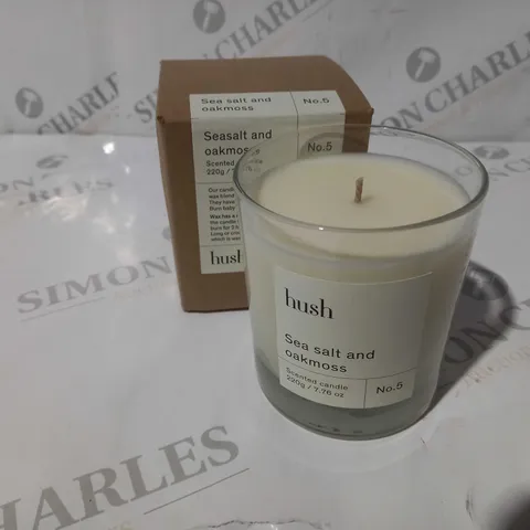 BOXED HUSH SEASALT AND OAKMOSS NO.5 SCENTED CANDLE