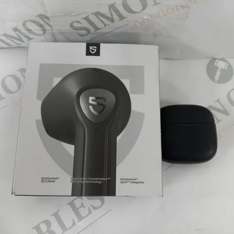 BOXED SOUNDPEATS EARBUDS IN BLACK