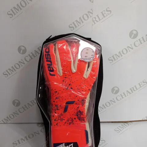 REUSCH PURE GOALKEEPING GLOVE IN ORANGE - SIZE 9.5