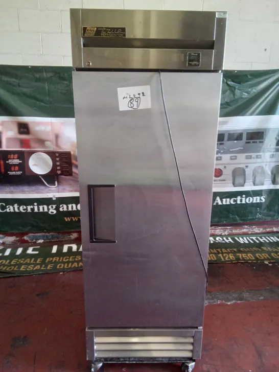 COMMERCIAL TRUE FREESTANDING SINGLE FRIDGE 