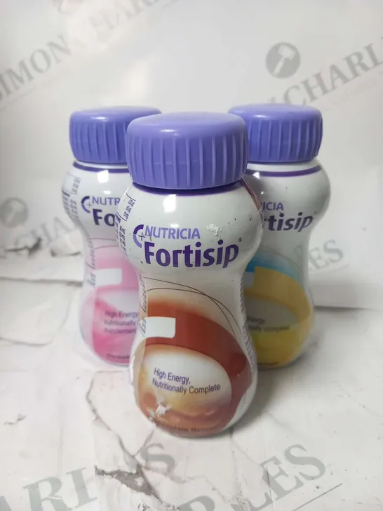 APPROXIMATELY 22 NUTRICIA FORTISIP 200ML HIGH ENERGY SUPPLEMENTS IN ASSORTED FLAVOURS; STRAWBERRY, CHOCOLATE AND VANILLA 