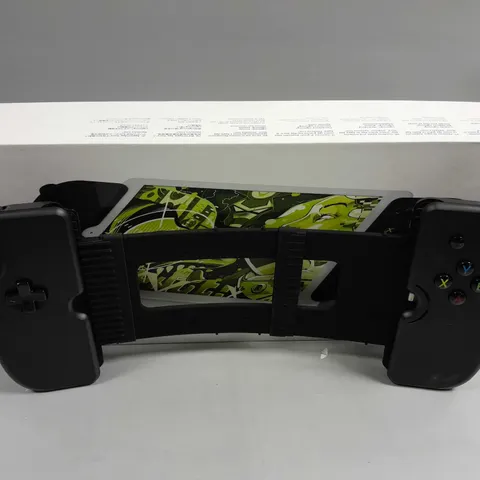 BOXED GAMEVICE CONTROLLER FOR LIGHTENING CONNECTOR IPAD