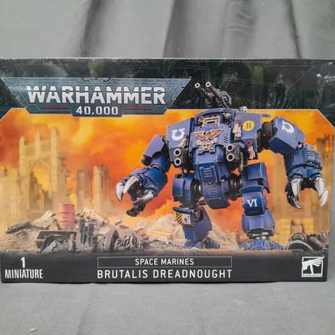 BOXED WARHAMMER 40K SPACE MARINES - BRUTALIS DREADNOUGHT MINIATURE