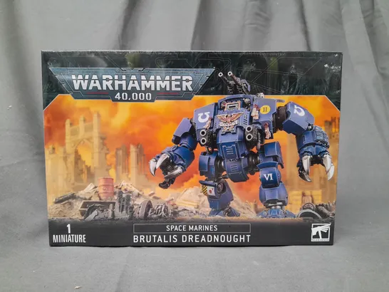 BOXED WARHAMMER 40K SPACE MARINES - BRUTALIS DREADNOUGHT MINIATURE