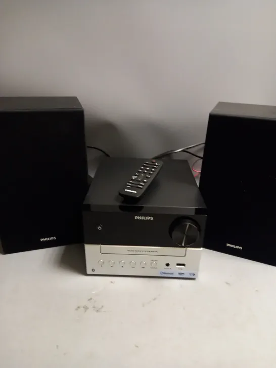 BOXED PHILIPS MICRO MUSIC SYSTEM 3000 SERIES