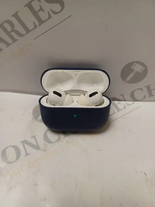 APPLE AIR POD PROS 3RD GEN 