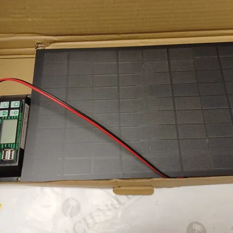 SOLAR PANEL WITH CONTROLLER