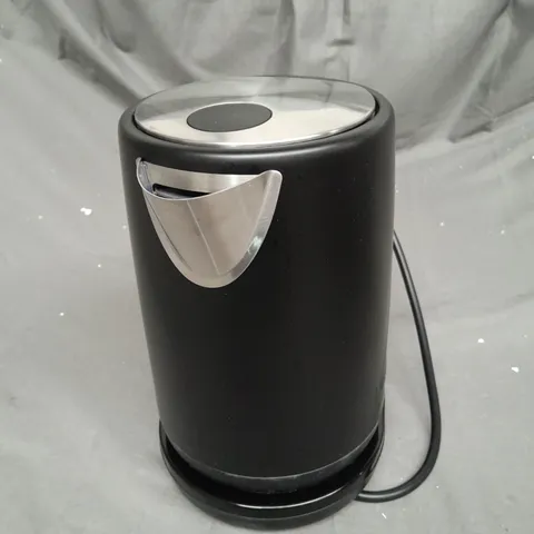 BOXED NINJA PERFECT TEMPERATURE KETTLE KT200UK