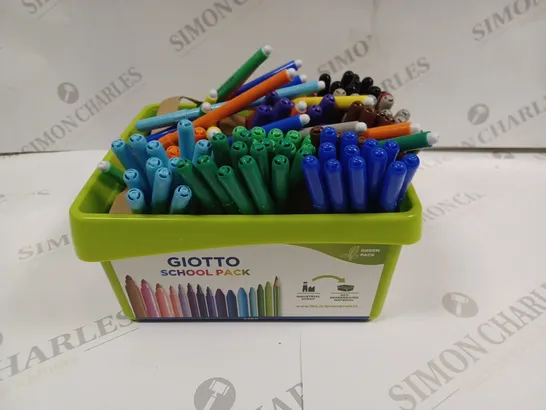 LARGE QUANTITY OF ASSORTED GIOTTO TURBO COLOUR FELT TIP PENS