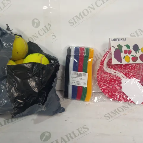 LOT OF APPROXIMATELY 8 ASSORTED HOUSEHOLD ITEMS TO INCLUDE BAG OF ASSORTED TENNIS BALLS, PACK OF CABLE STRAPS, POT COVERS, ETC