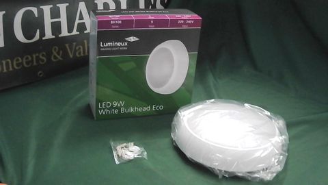 LUMINEUX LED 9W WHITE BULKHEAD ECO
