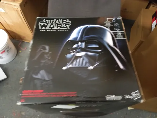 STAR WARS BLACK SERIES DARTH VADER PREMIUM ELECTRONIC HELMET