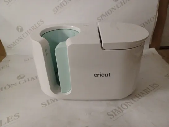 CRICUT MUG PRESS