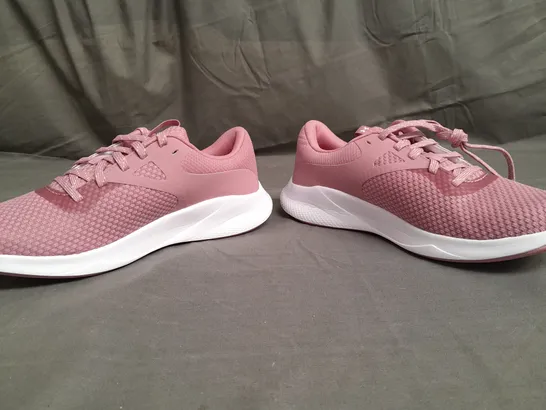 BOXED PAIR OF UNDER ARMOUR CHARGD AURORA 2 PINK TRAINERS SIZE UK 6