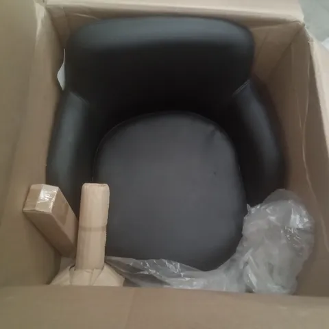 BOXED FIF BUCKETEER CHAIR