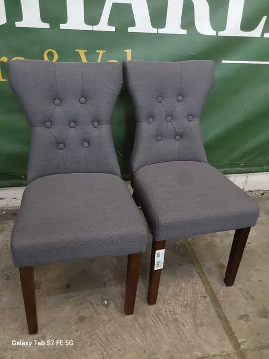 PAIR UPHOLSTERED BUTTONED BACK DINING CHAIRS GREY FABRIC ON DARK LEGS 