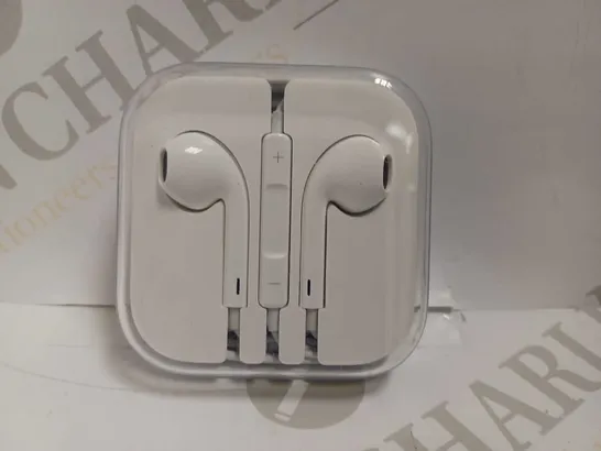 APPLE WIRED EAR BUDS - WHITE