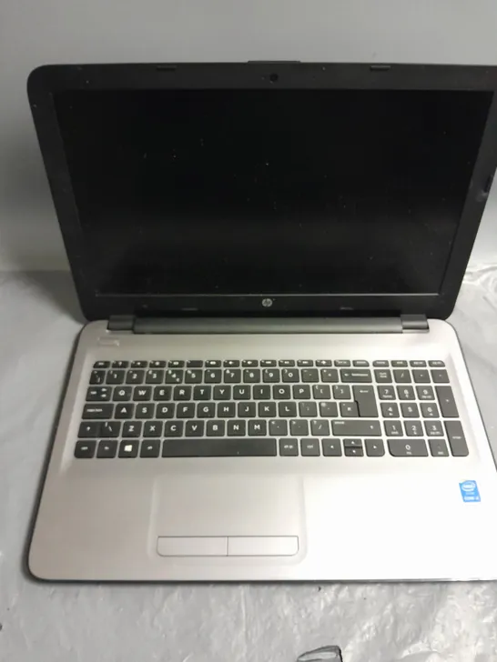 UNBOXED HP TPN-C125 INTEL I3 LAPTOP