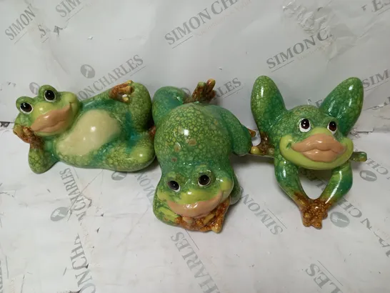 HOME 2 GARDEN SET OF 3 GARDEN FROGS