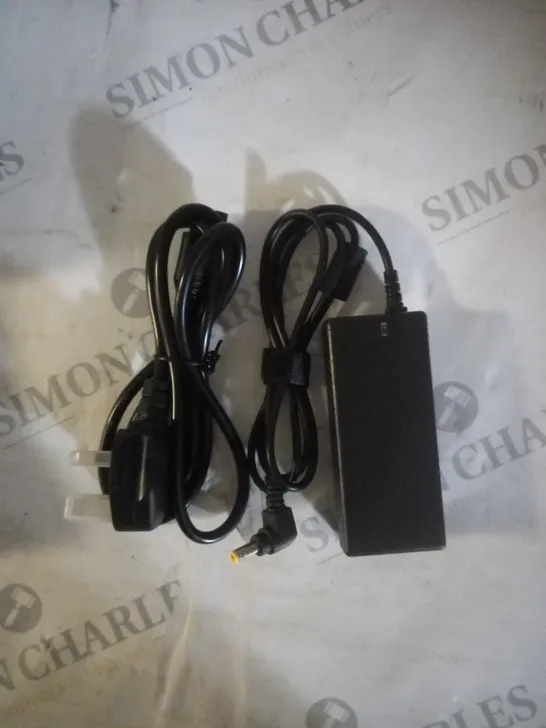 AC ADAPTER