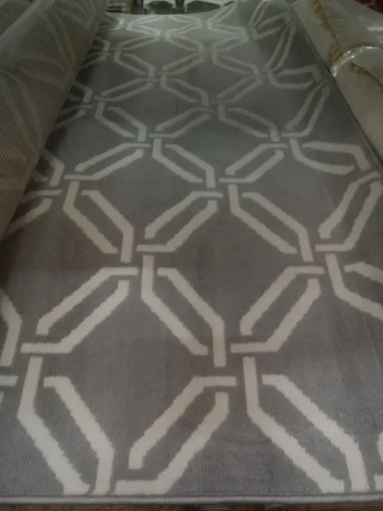 PREISS GREY/IVORY RUG 5'3"X7'3"