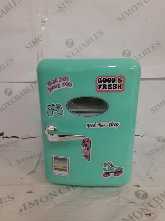 BOXED SO CHILL MINI FRIDGE IN TEAL RRP £44.99