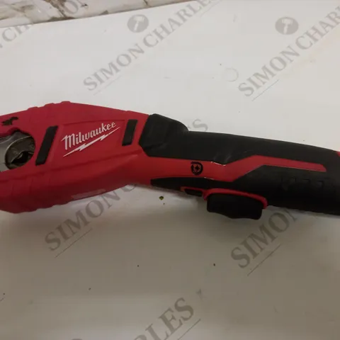 MILWAUKEE C12PC PIPE CUTTER