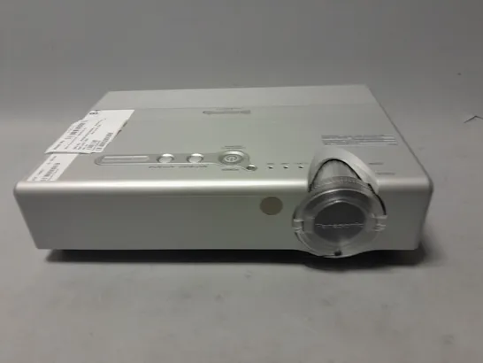 PANASONIC LCD PROJECTOR